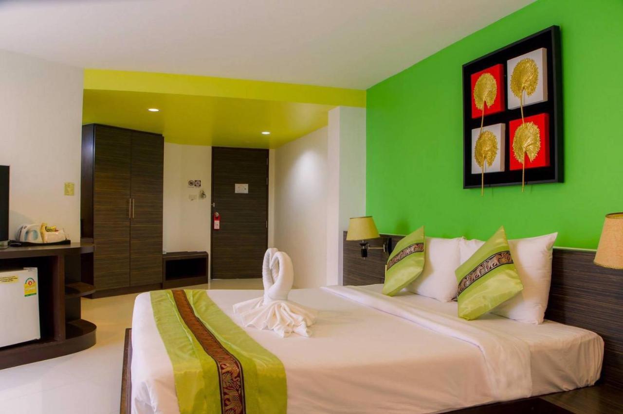 Phuket Twin Hotel מראה חיצוני תמונה