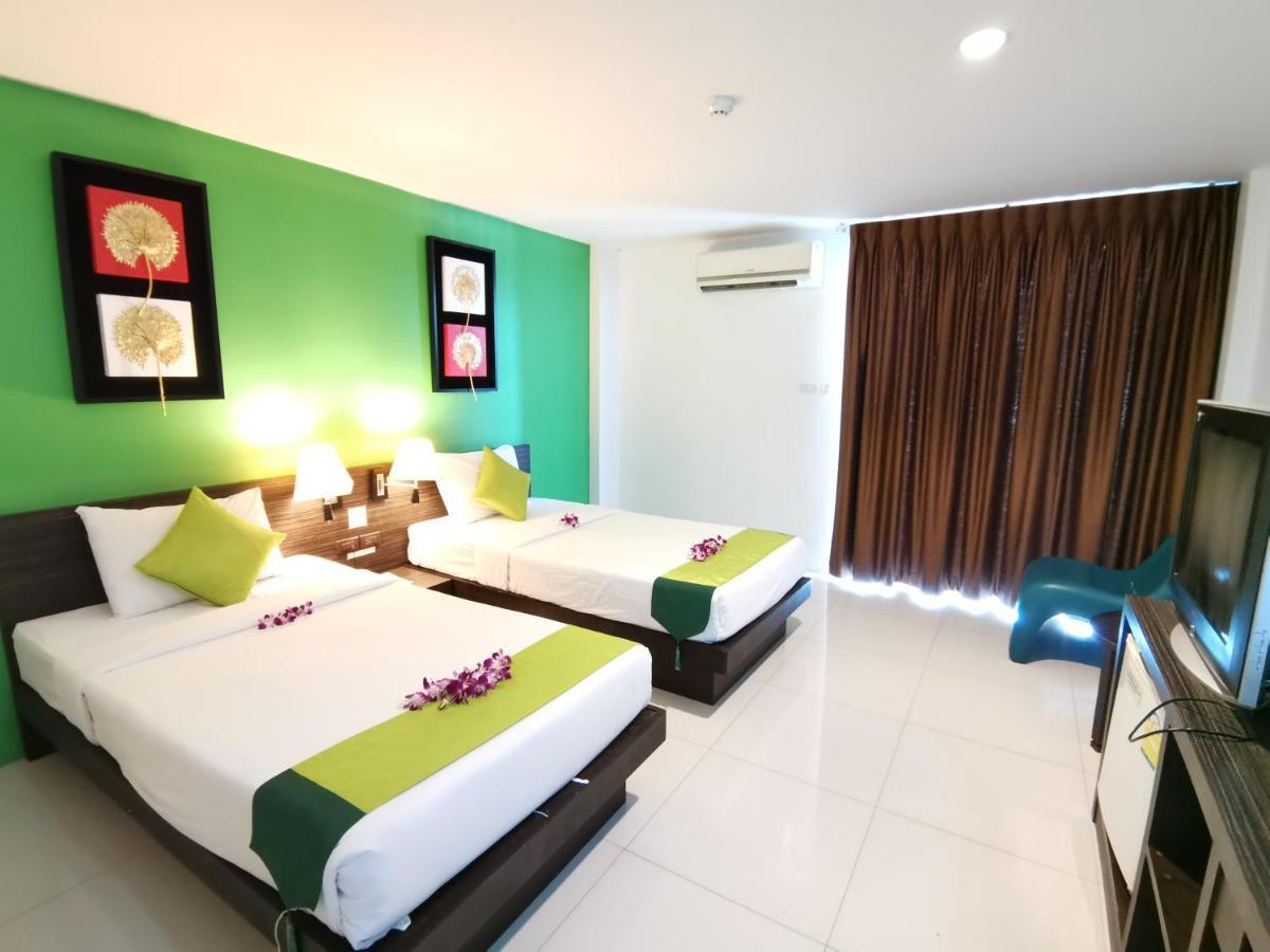Phuket Twin Hotel מראה חיצוני תמונה